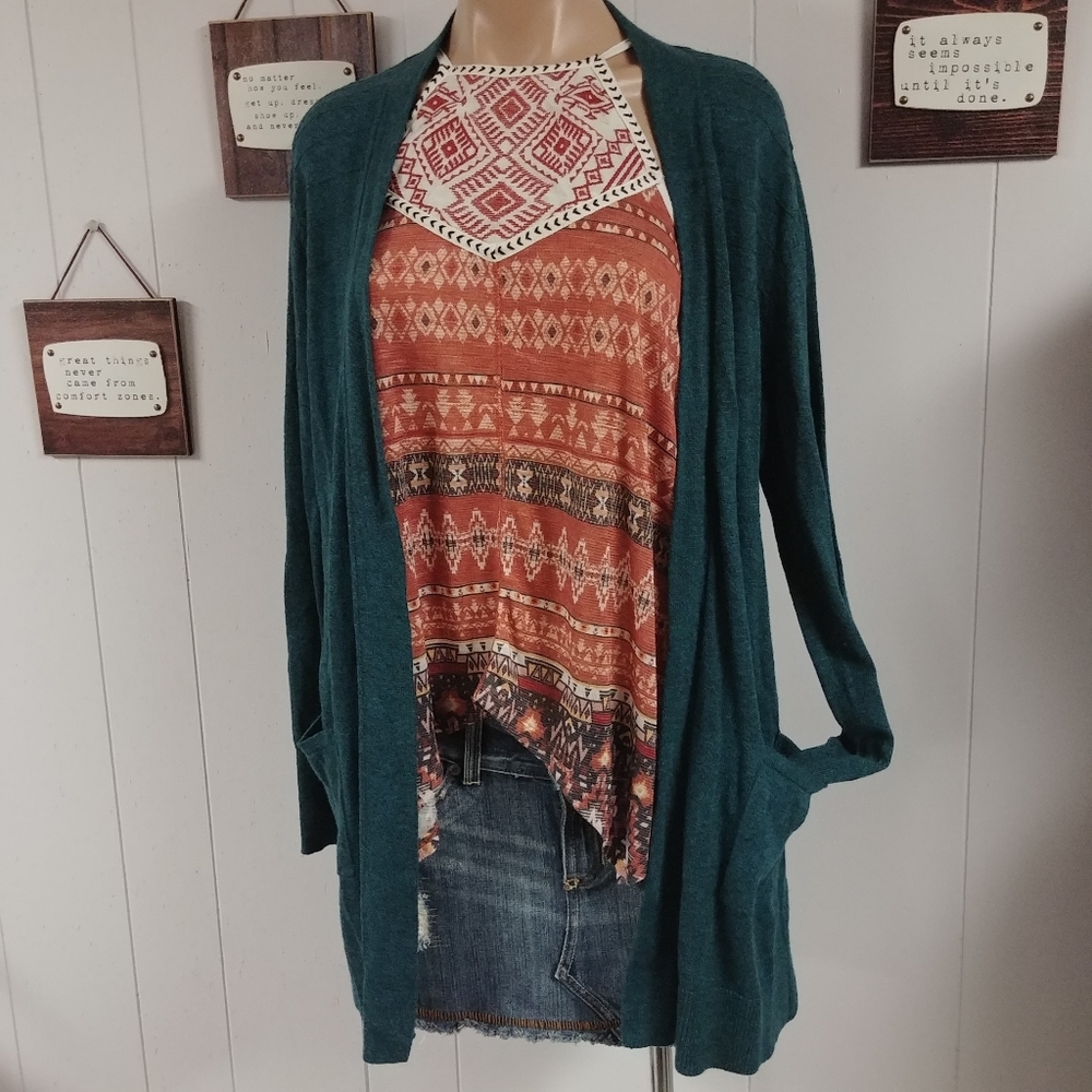 SO Cardigan Sweater Peacock Dark Teak Peacock